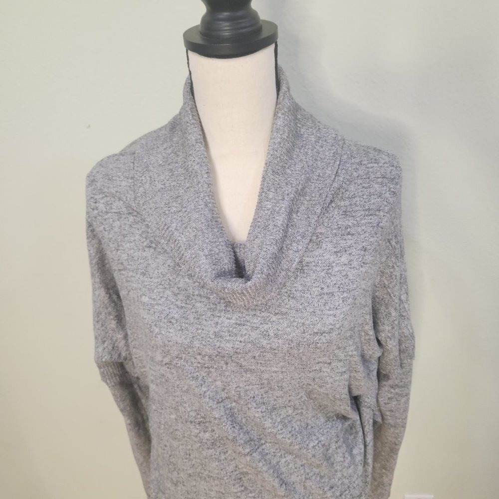 NWOT Postmark by Anthropologie Gray Lassen Cowl Neck Sweater - Picture 6 of 9